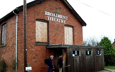 Broadbent Theatre in Lincoln